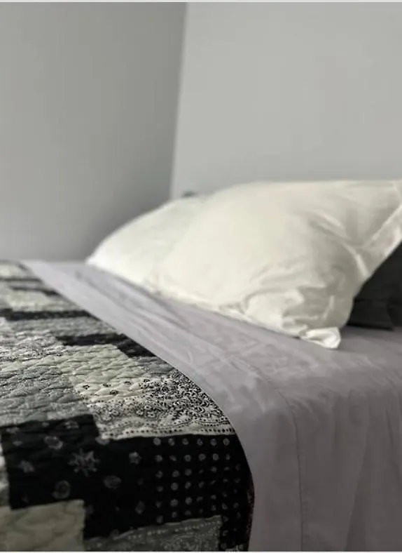 3 Room Near Jfk New York